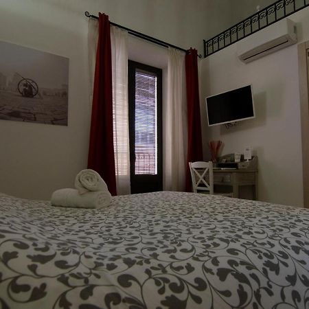 Casa Vacanze A Due Passi Grammichele Exterior foto
