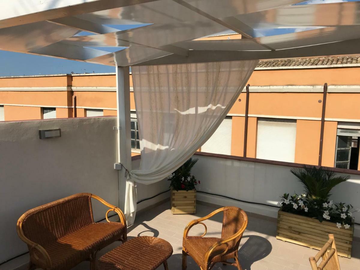 Casa Vacanze A Due Passi Grammichele Exterior foto